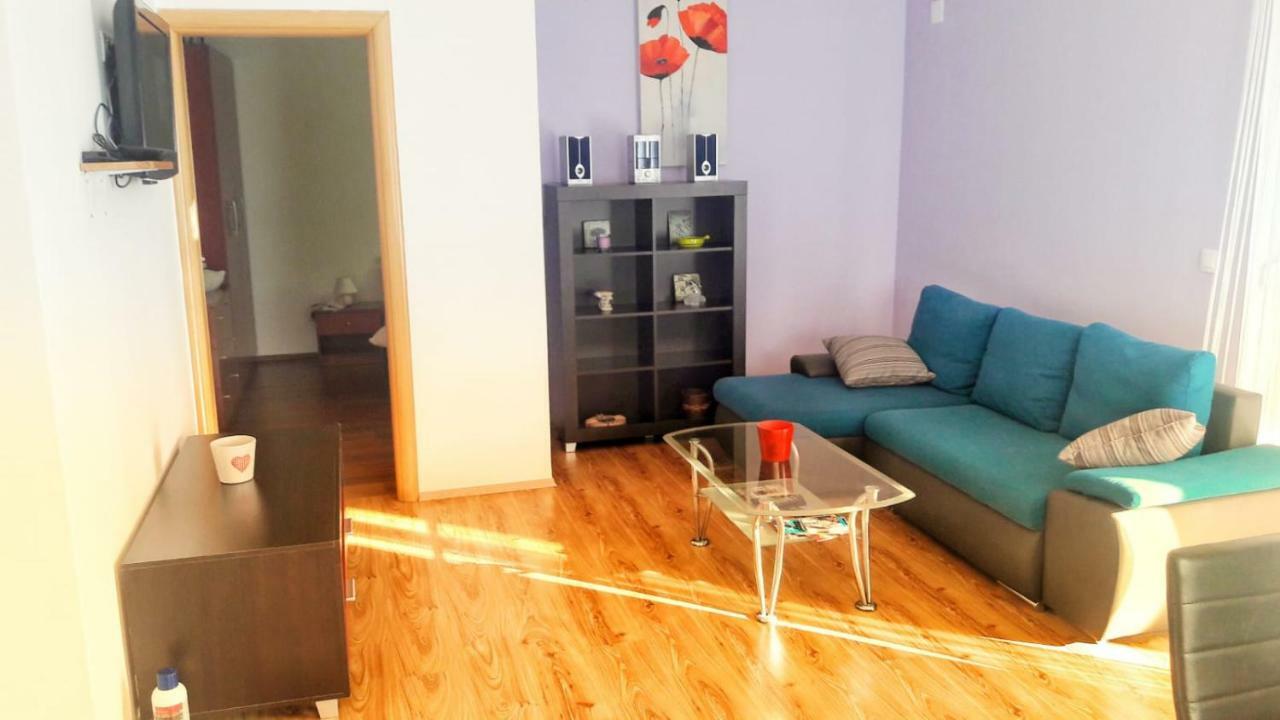 Apartman Kolan Eksteriør bilde